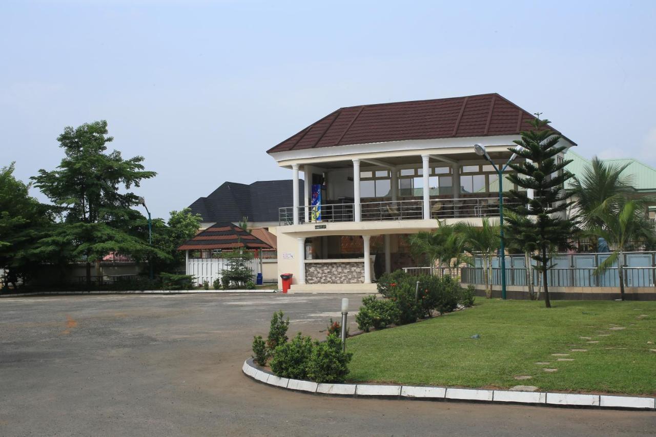 Oxygen Holiday Resort Owerri Exteriér fotografie